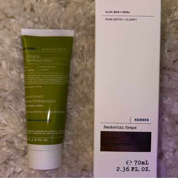 Korres Volcanic Skin Reset Mask - Picture 1 of 4